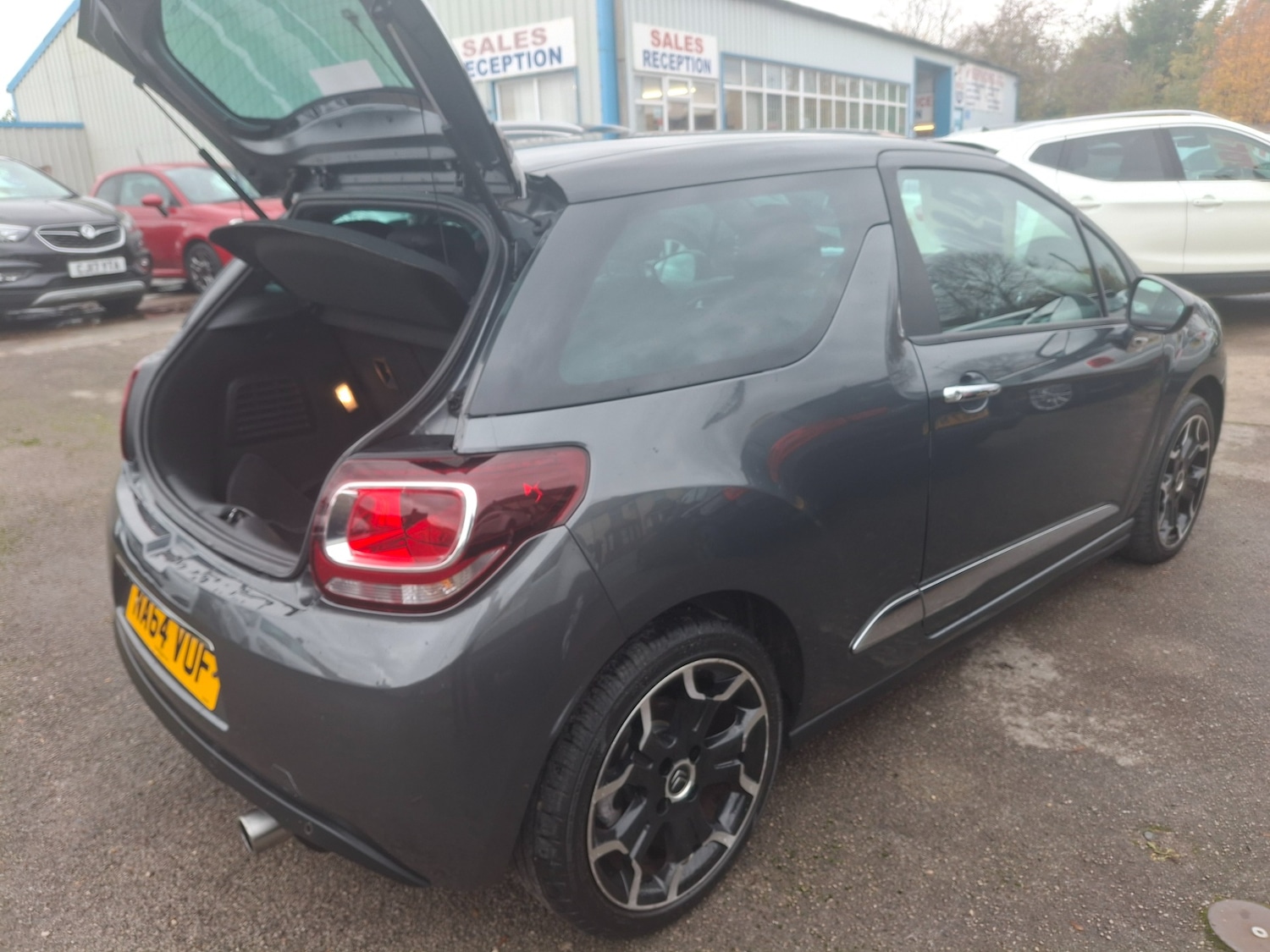 Used Citroen DS3 2015 for sale - 76450407: Photo 7