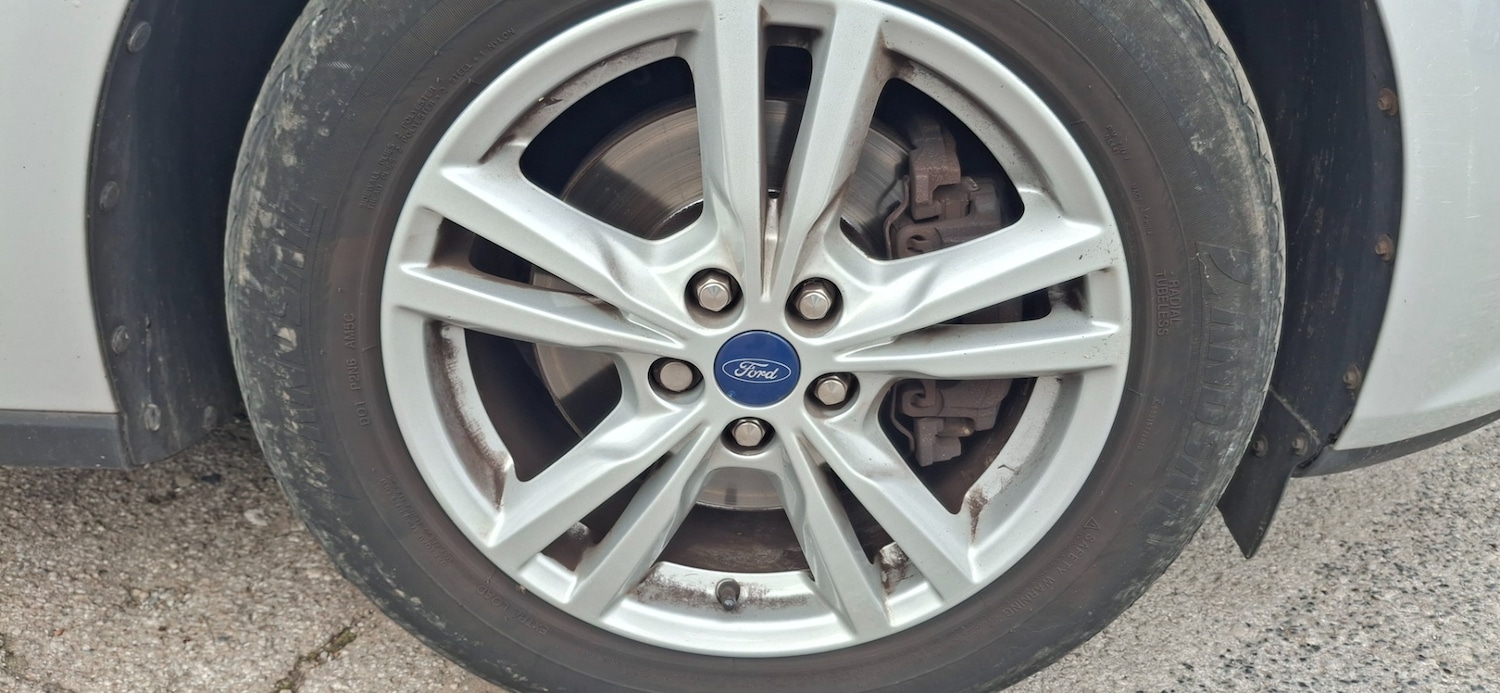 Used Ford Galaxy 2016 for sale - 76088507: Photo 9