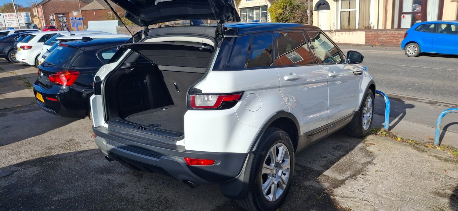 Used Land Rover Range Rover Evoque 2016 for sale - 76321773: Photo 6