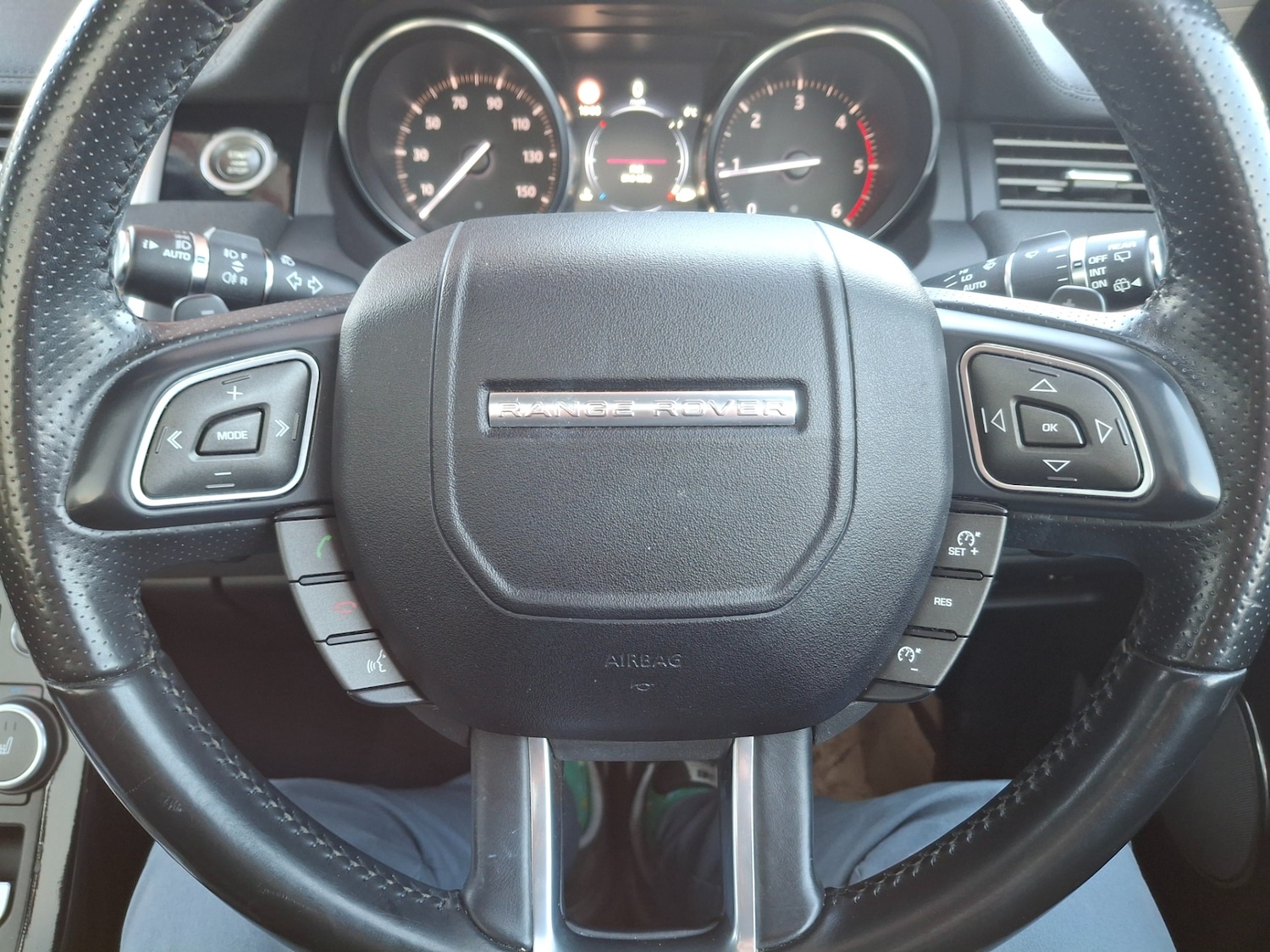 Used Land Rover Range Rover Evoque 2016 for sale - 76735005: Photo 16