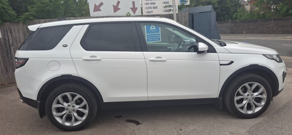 Used Land Rover Discovery Sport 2016 for sale - 75604113: Photo 9