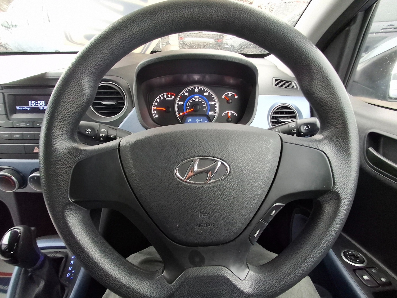 Used Hyundai i10 2016 for sale - 77605488: Photo 13