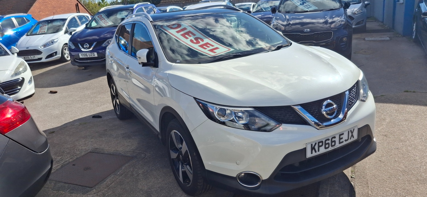 Used Nissan Qashqai 2016 for sale - 75994879: Photo 1