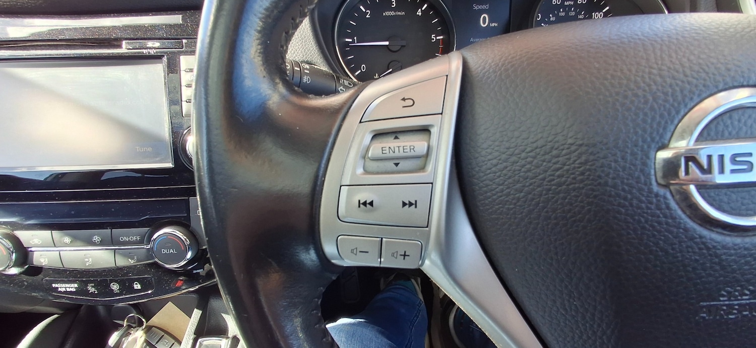 Used Nissan Qashqai 2016 for sale - 75994879: Photo 15