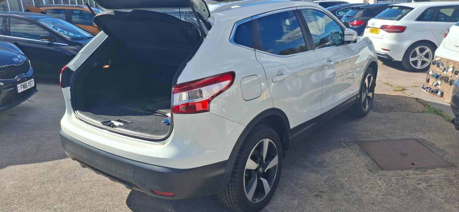 Used Nissan Qashqai 2016 for sale - 75994879: Photo 6