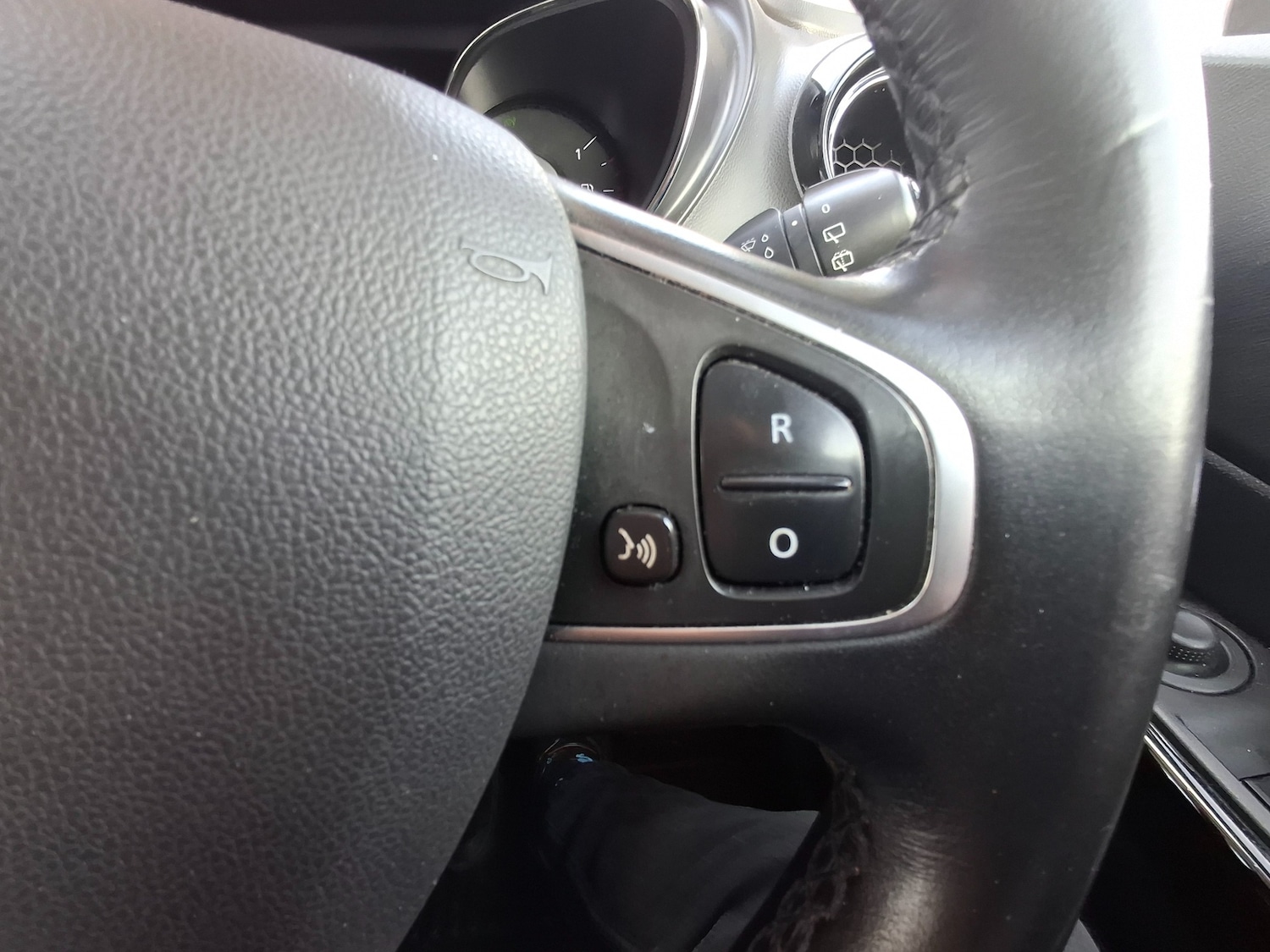 Used Renault Captur 2016 for sale - 77605475: Photo 16