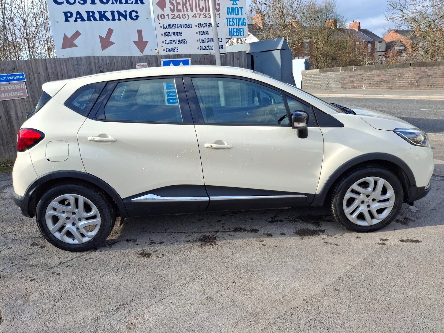Used Renault Captur 2016 for sale - 77605475: Photo 9