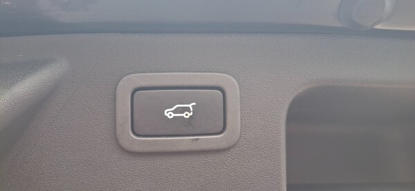 Used Land Rover Discovery Sport 2018 for sale - 76253446: Photo 7