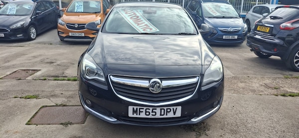 Used Vauxhall Insignia 2015 for sale - 76143522: Photo 2