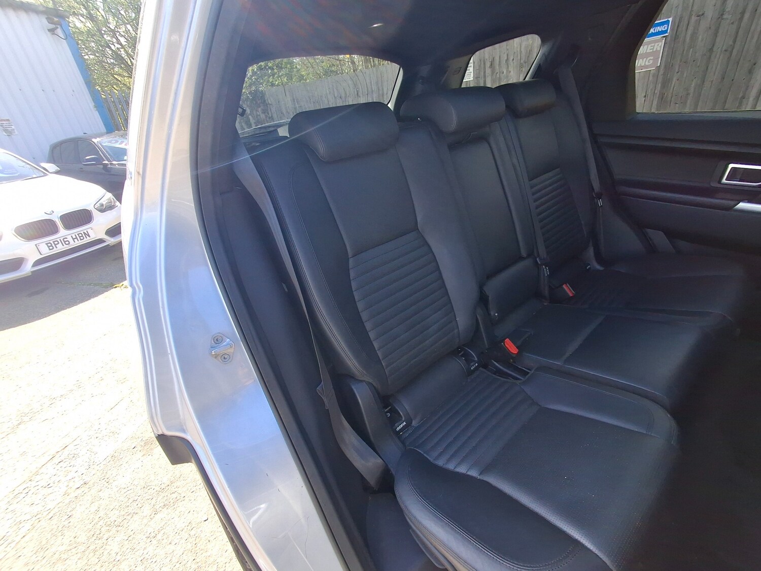 Used Land Rover Discovery Sport 2016 for sale - 78223363: Photo 15