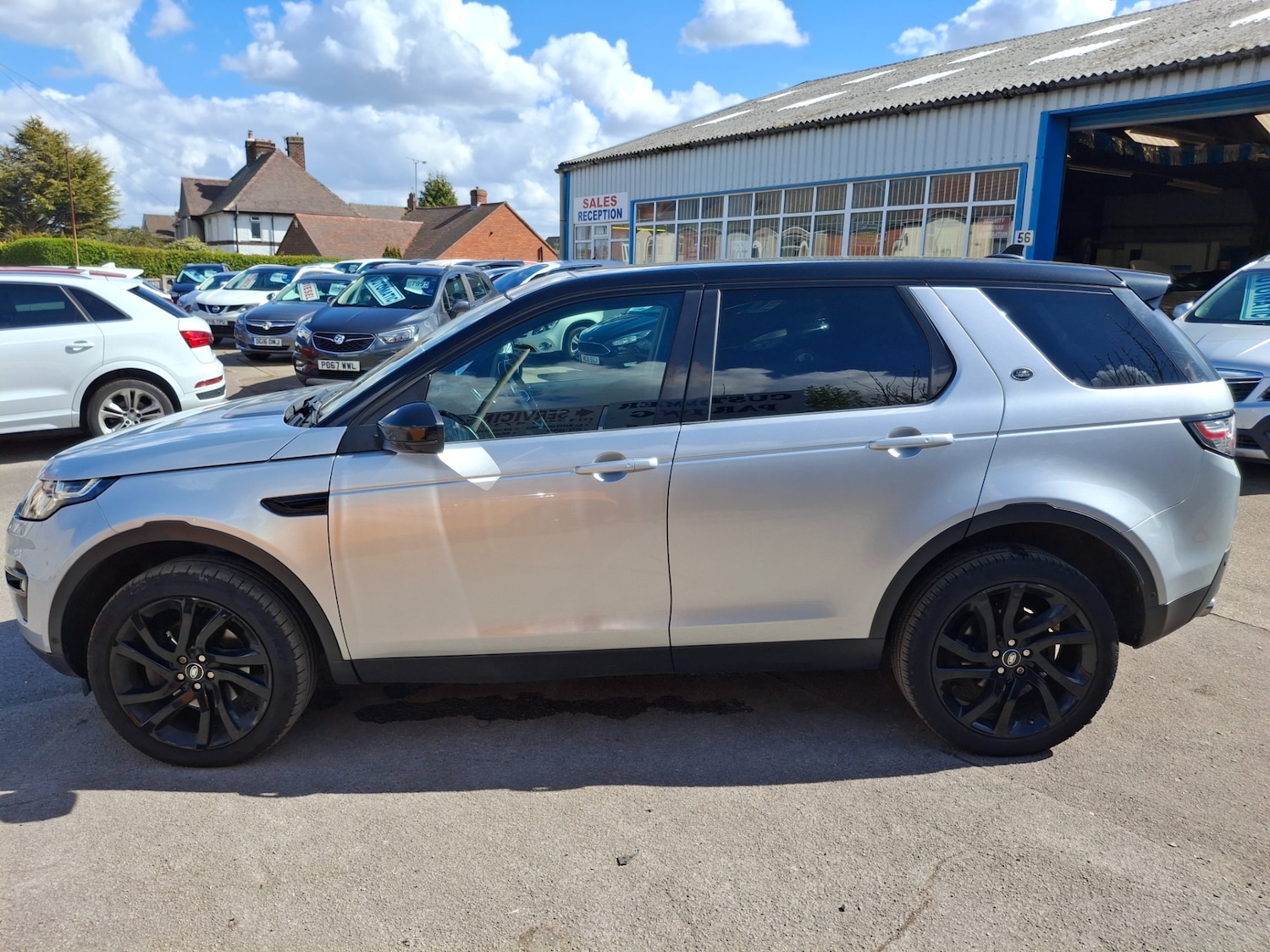 Used Land Rover Discovery Sport 2016 for sale - 78223363: Photo 5