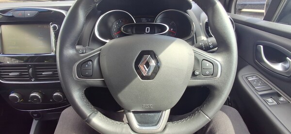 Used Renault Clio 2017 for sale - 75497122: Photo 12