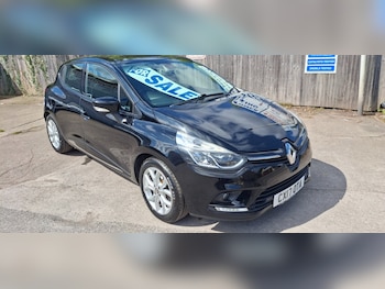 Used Renault Clio 2017 for sale - 75497122: Photo