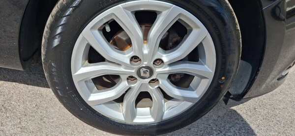 Used Renault Clio 2017 for sale - 75497122: Photo 8