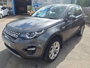 Used Land Rover Discovery Sport 2016 for sale - 79582770: Photo