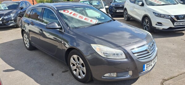 Used Vauxhall Insignia 2012 for sale - 75026720: Photo 1