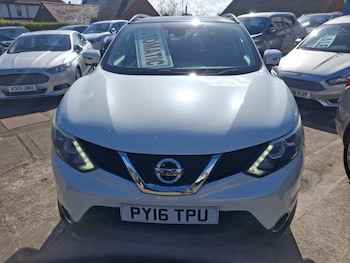 Used Nissan Qashqai 2016 for sale - 78163534: Photo