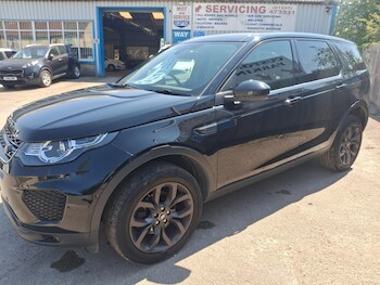 Used Land Rover Discovery Sport 2019 for sale - 79216111: Photo