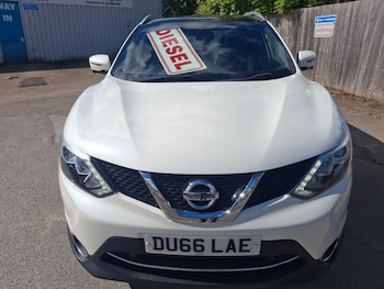 Used Nissan Qashqai 2017 for sale - 78578397: Photo