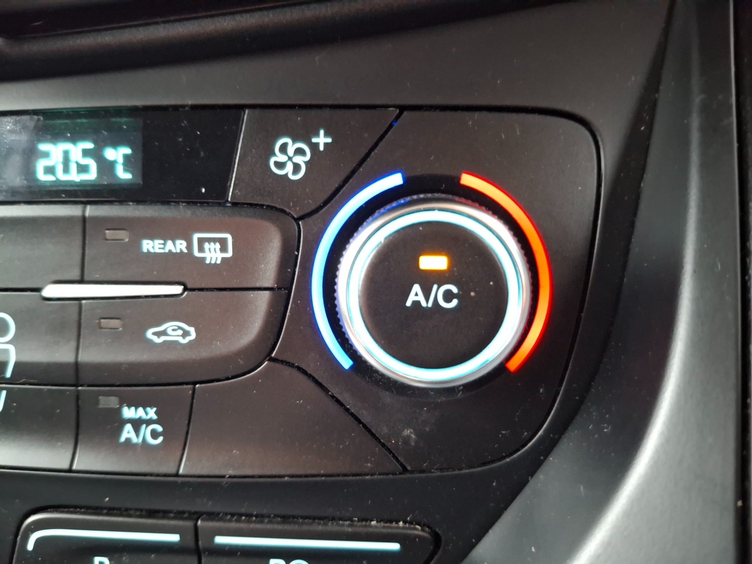 Used Ford Kuga 2017 for sale - 77502912: Photo 20