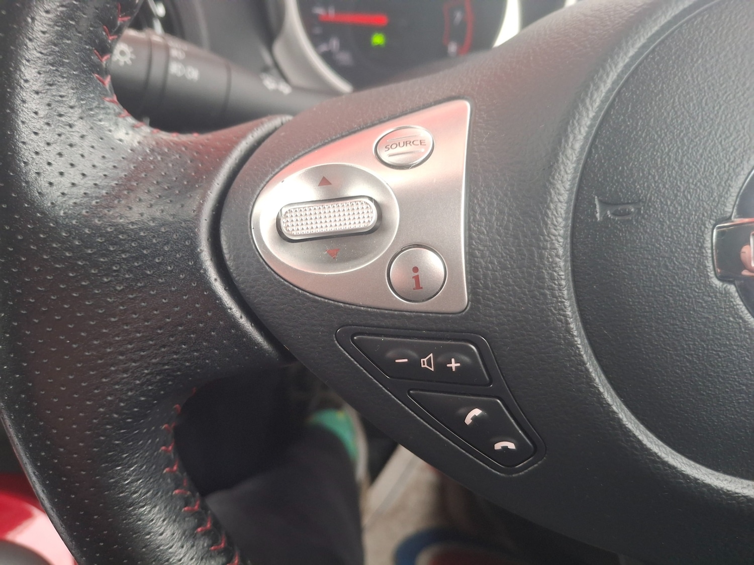 Used Nissan Juke 2015 for sale - 77137211: Photo 14