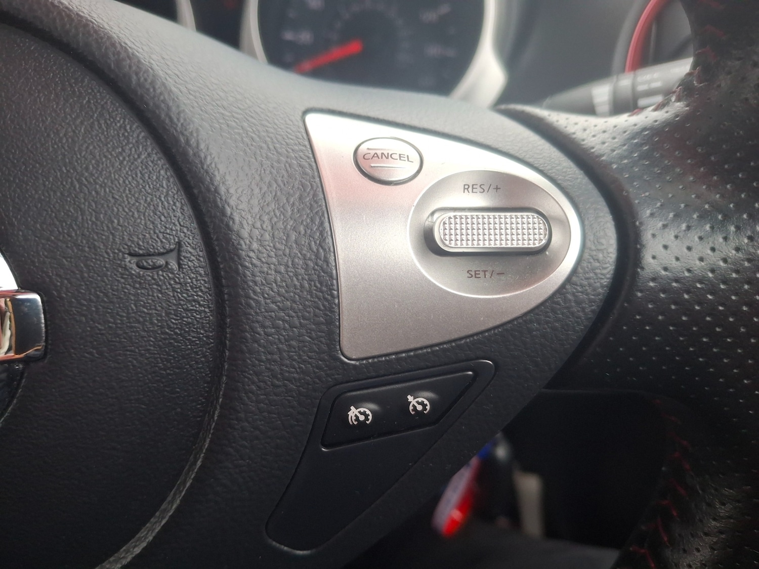 Used Nissan Juke 2015 for sale - 77137211: Photo 15