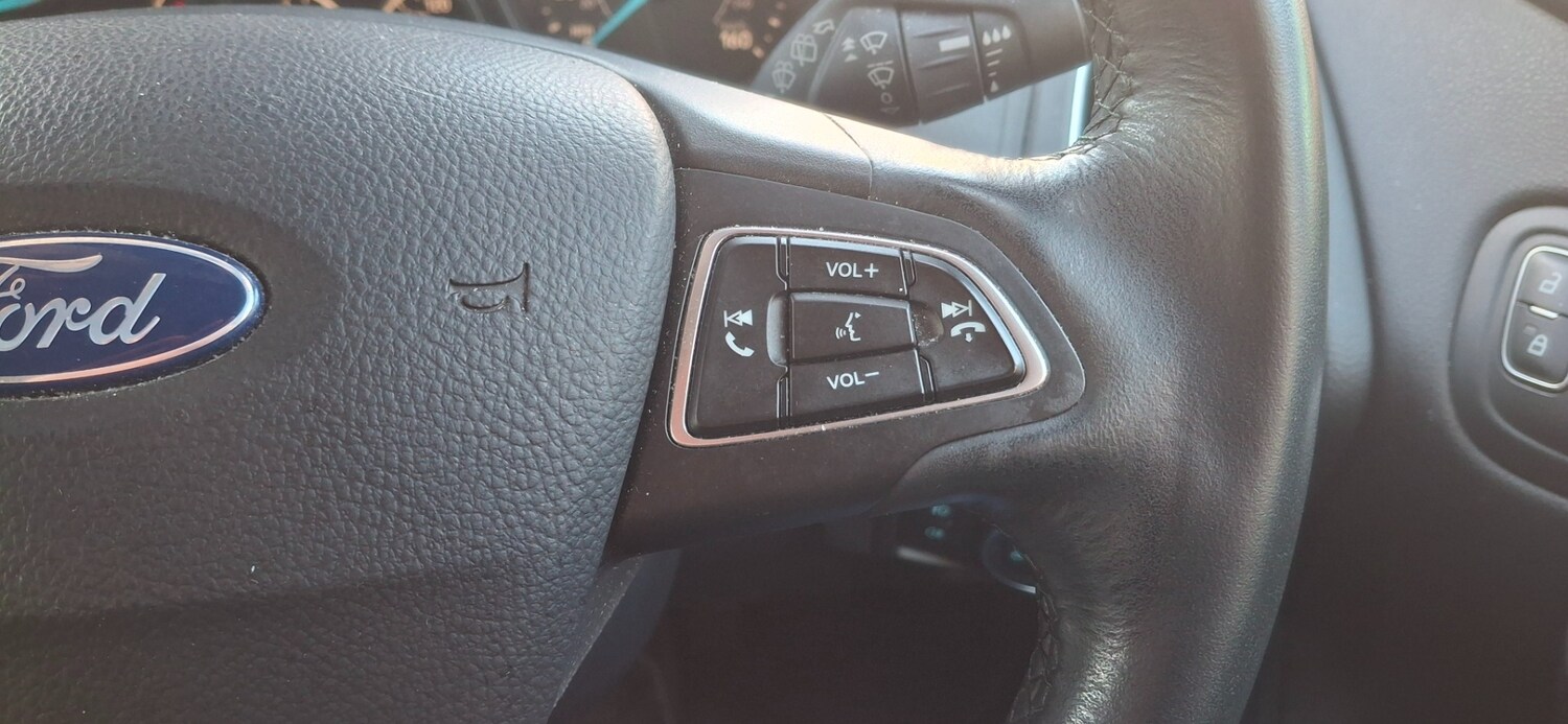 Used Ford Focus 2015 for sale - 75761614: Photo 12