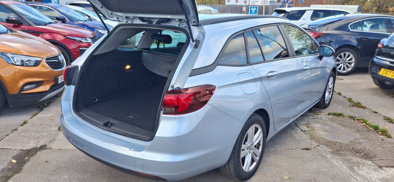 Used Vauxhall Astra 2018 for sale - 76374797: Photo 8