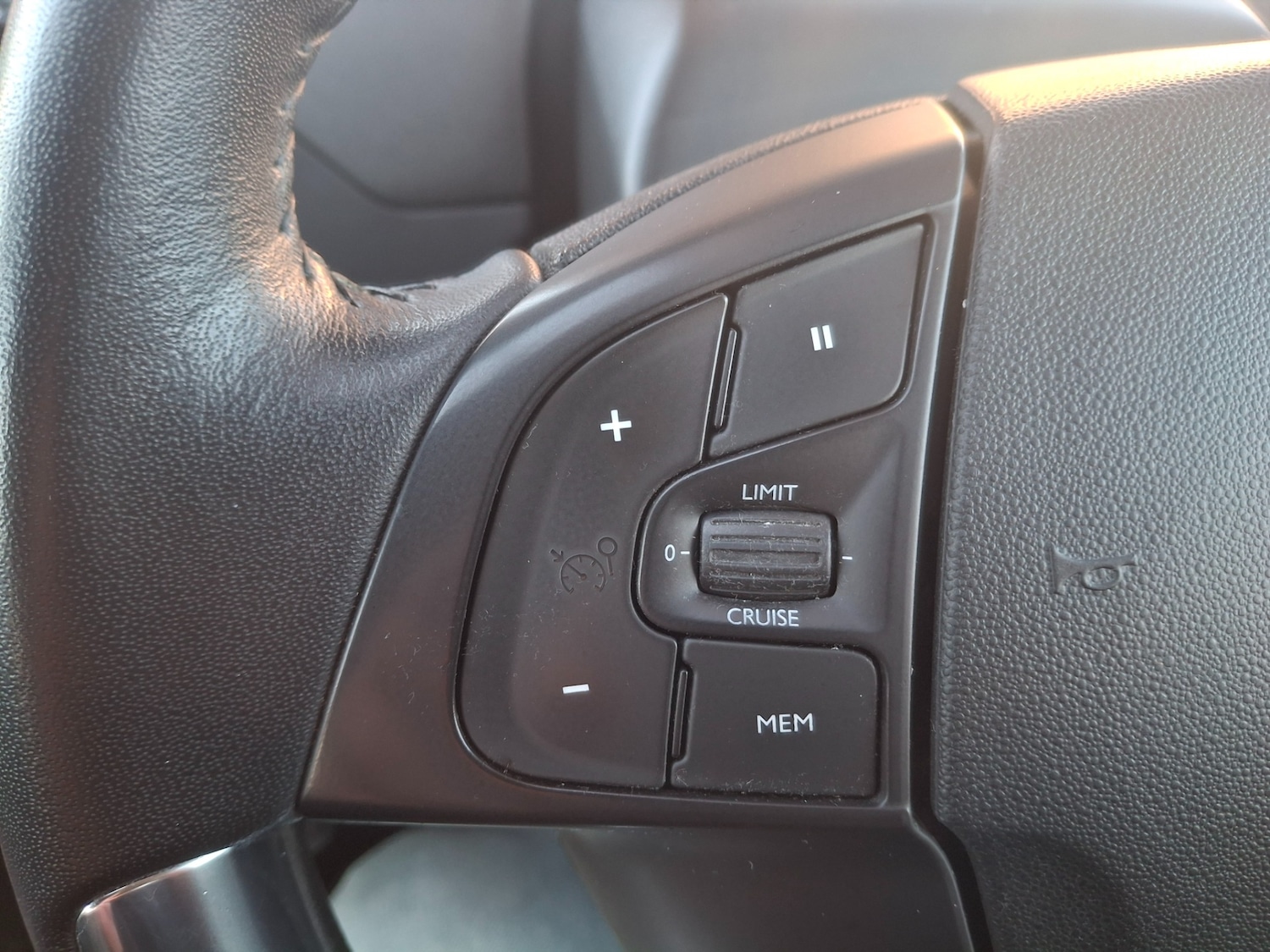 Used Citroen C4 Picasso 2017 for sale - 76958566: Photo 12