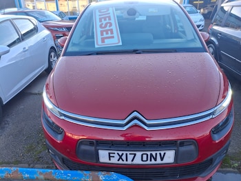 Used Citroen C4 Picasso 2017 for sale - 76958566: Photo