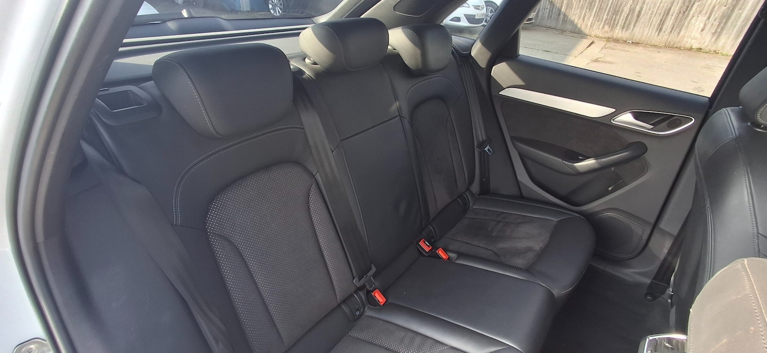 Used Audi Q3 2014 for sale - 76088526: Photo 11