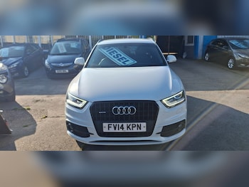 Audi - Q3
