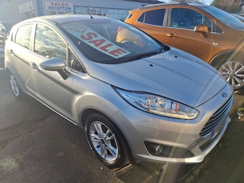 Used Ford Fiesta 2015 for sale - 77114263: Photo