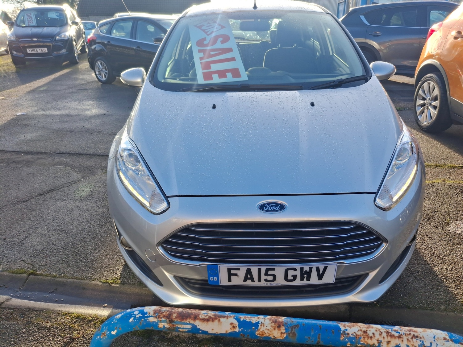 Used Ford Fiesta 2015 for sale - 77114263: Photo 2