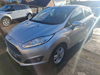 Used Ford Fiesta 2015 for sale - 77114263: Photo