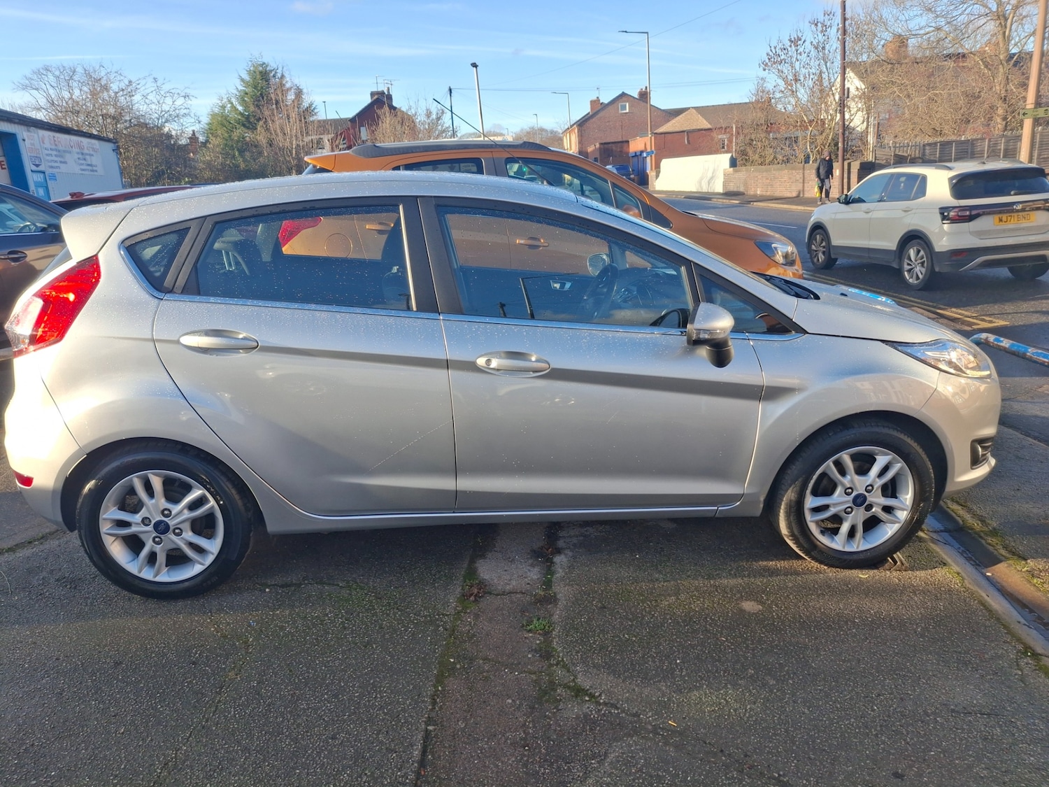 Used Ford Fiesta 2015 for sale - 77114263: Photo 7