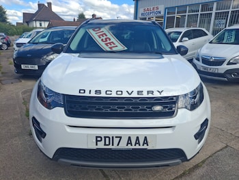 Used Land Rover Discovery Sport 2017 for sale - 78953663: Photo