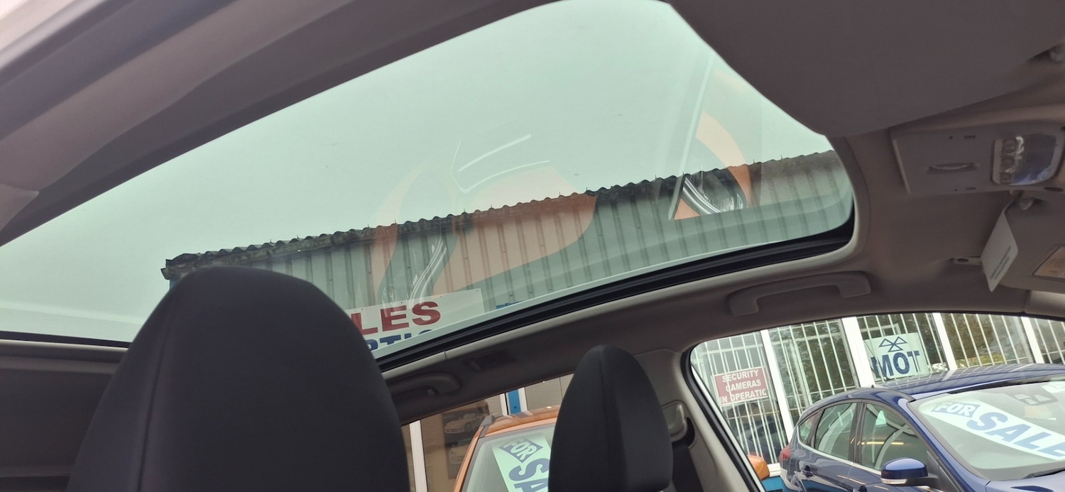 Used Nissan Qashqai 2015 for sale - 76252888: Photo 13