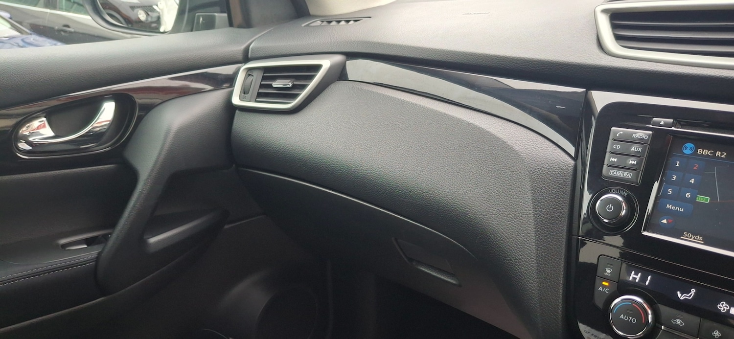 Used Nissan Qashqai 2015 for sale - 76252888: Photo 26