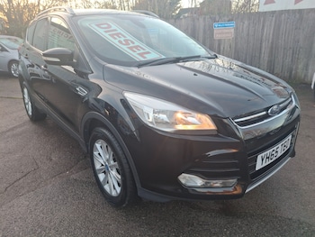 Used Ford Kuga 2015 for sale - 76906015: Photo