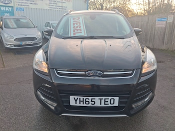 Used Ford Kuga 2015 for sale - 76906015: Photo
