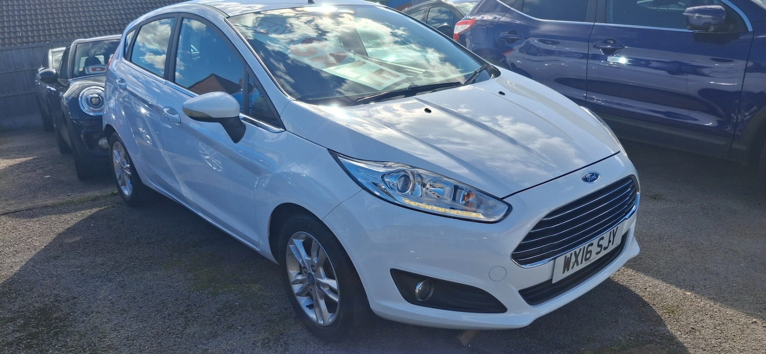 Used Ford Fiesta 2016 for sale - 75761607: Photo 1