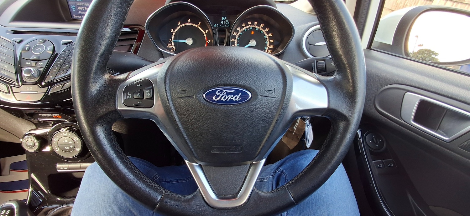 Used Ford Fiesta 2016 for sale - 75761607: Photo 12