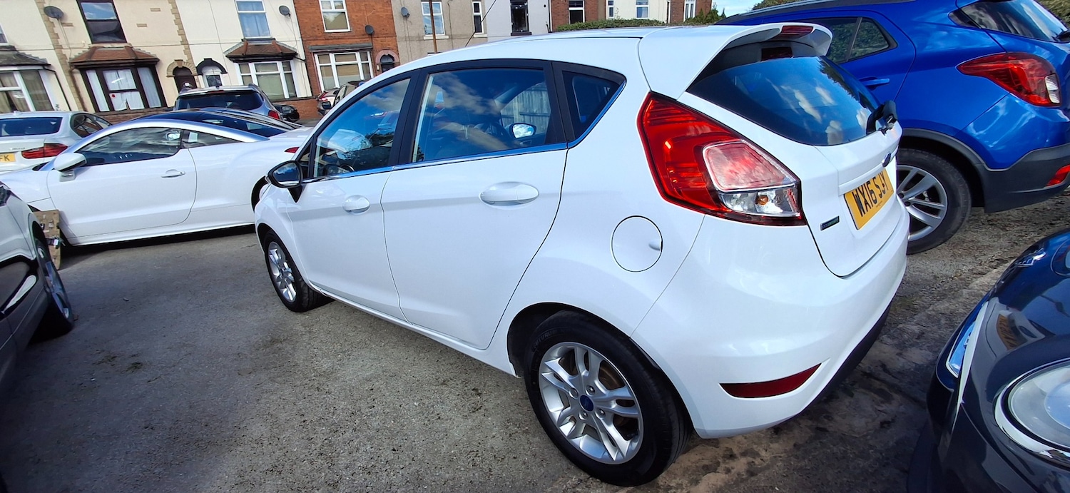 Used Ford Fiesta 2016 for sale - 75761607: Photo 6