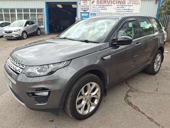 Used Land Rover Discovery Sport 2016 for sale - 79595154: Photo