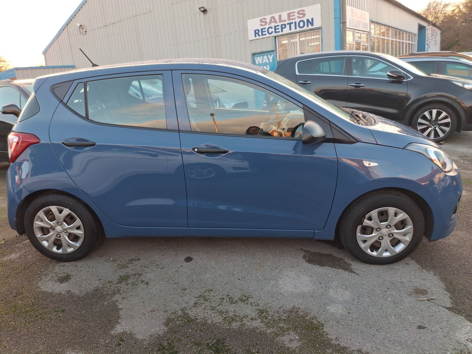 Used Hyundai i10 2015 for sale - 76694389: Photo 8