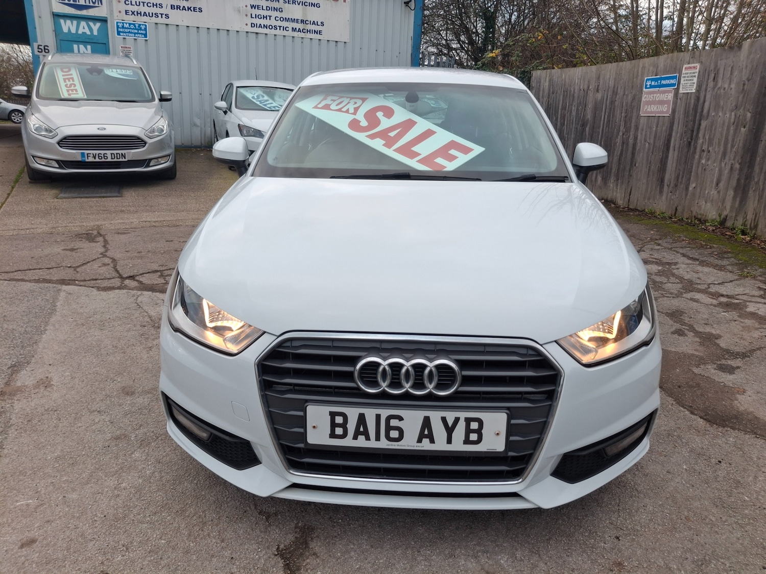Used Audi A1 2016 for sale - 76892635: Photo 2