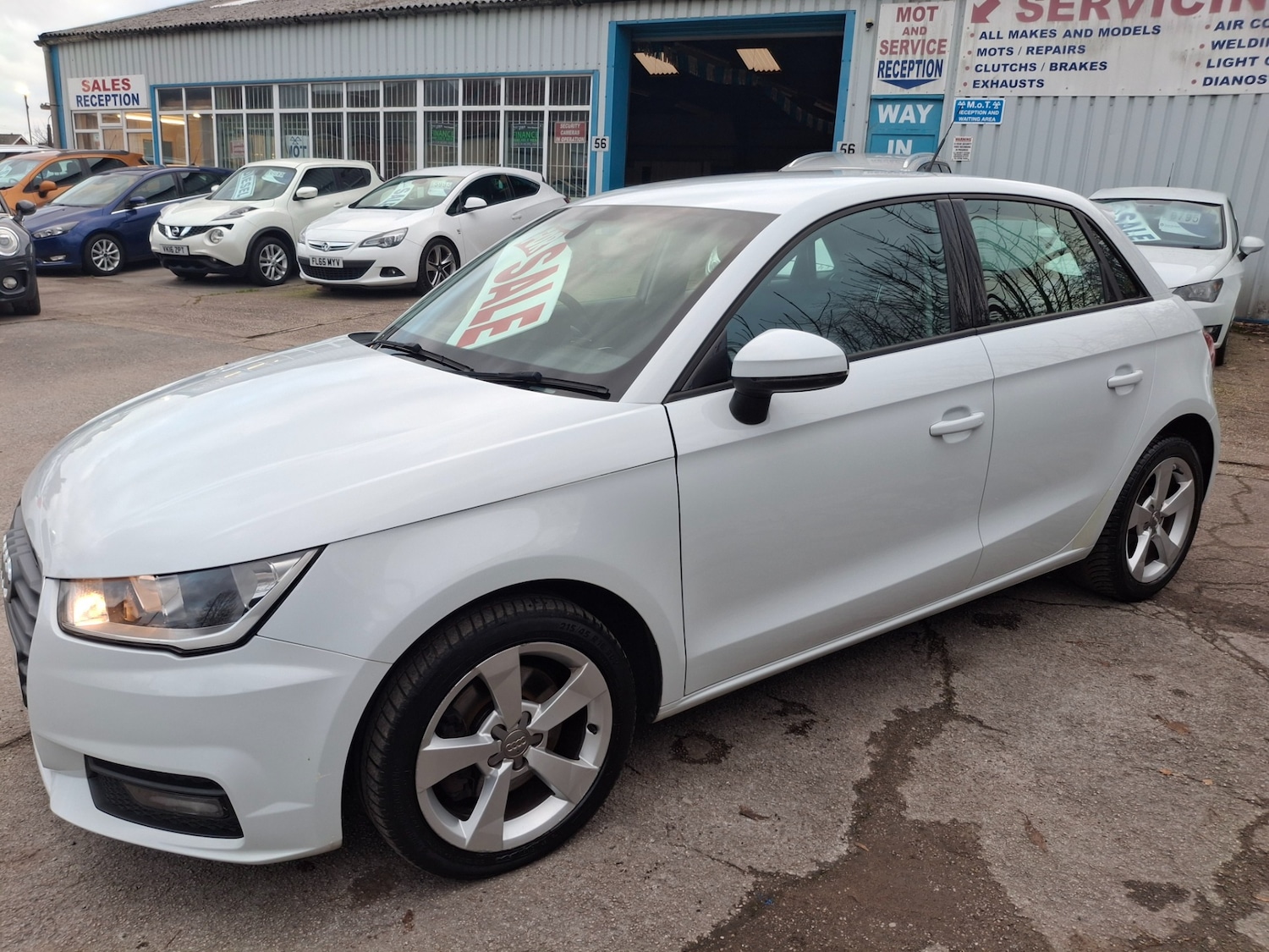 Used Audi A1 2016 for sale - 76892635: Photo 3