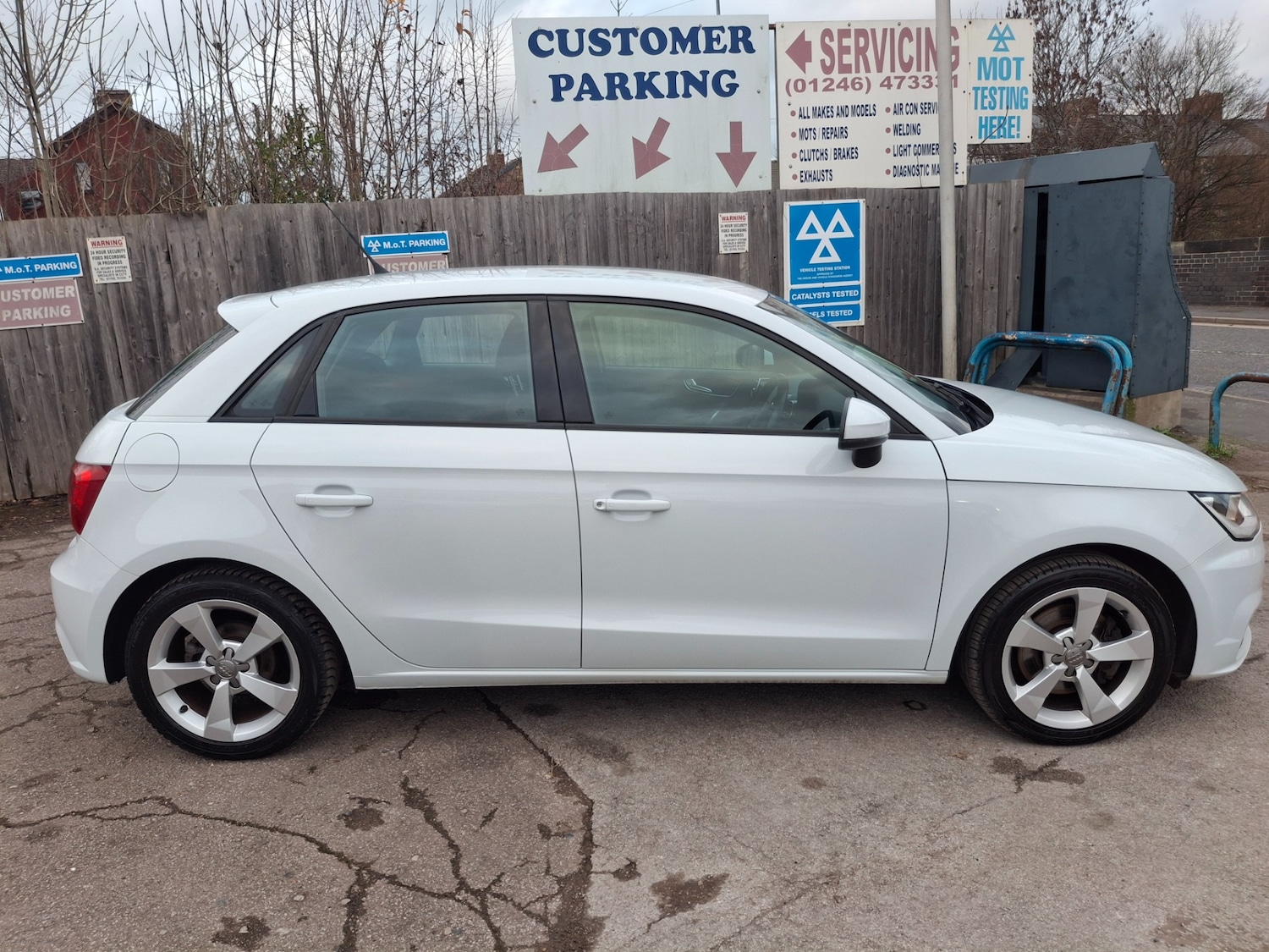 Used Audi A1 2016 for sale - 76892635: Photo 8