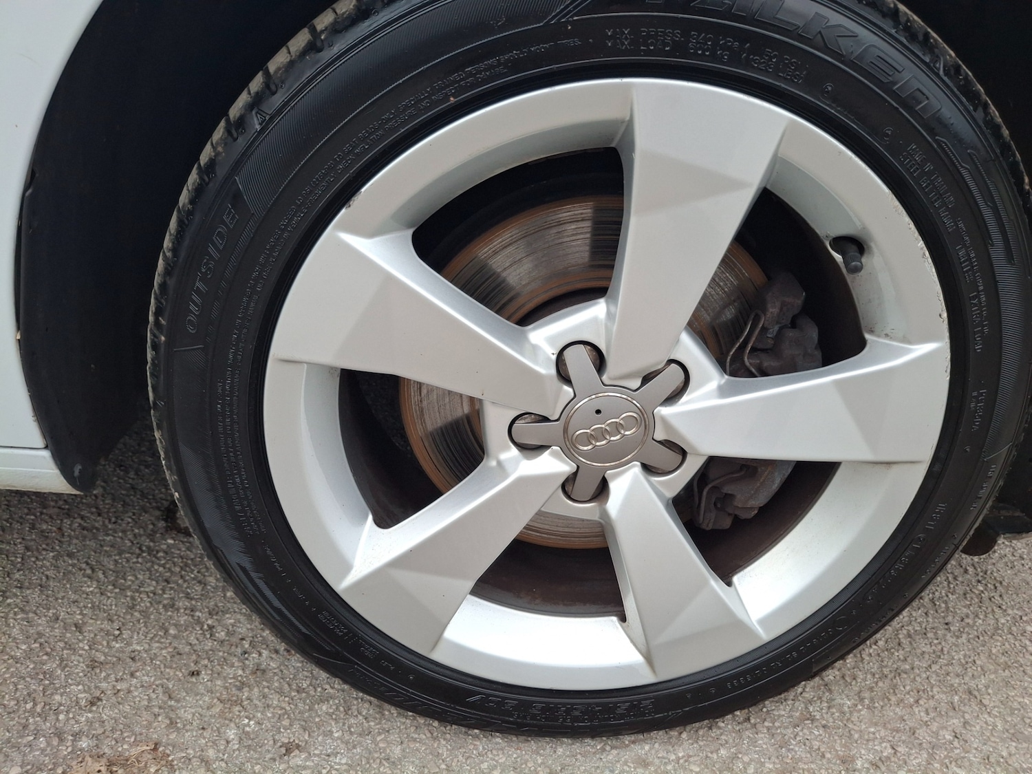 Used Audi A1 2016 for sale - 76892635: Photo 9